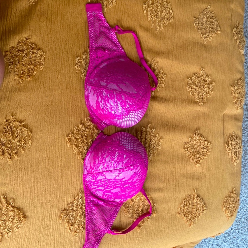 Victoria Secret Very Sexy Push-up Bra